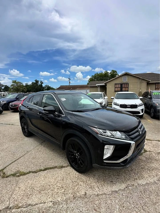 2019 Mitsubishi Eclipse Cross - Image 2 of 9