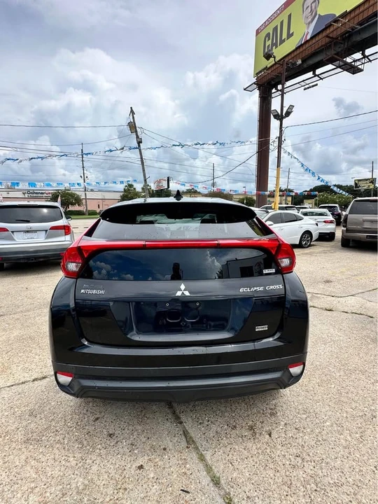 2019 Mitsubishi Eclipse Cross - Image 5 of 9