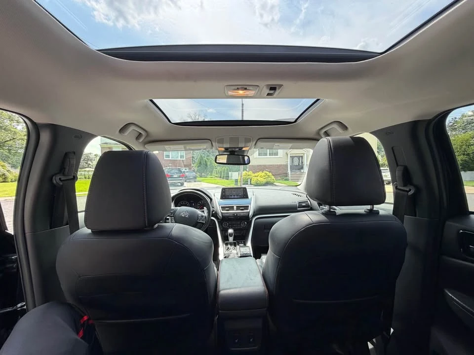 2019 Mitsubishi Eclipse Cross - Image 13 of 20