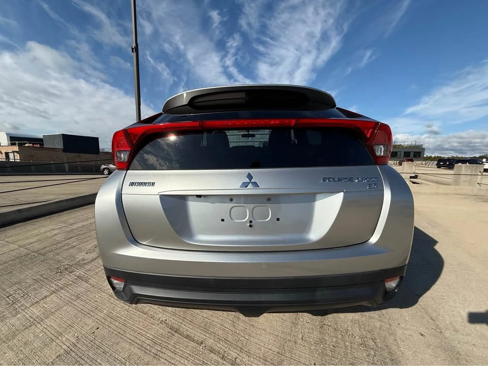 2019 Mitsubishi Eclipse Cross - Image 5 of 12