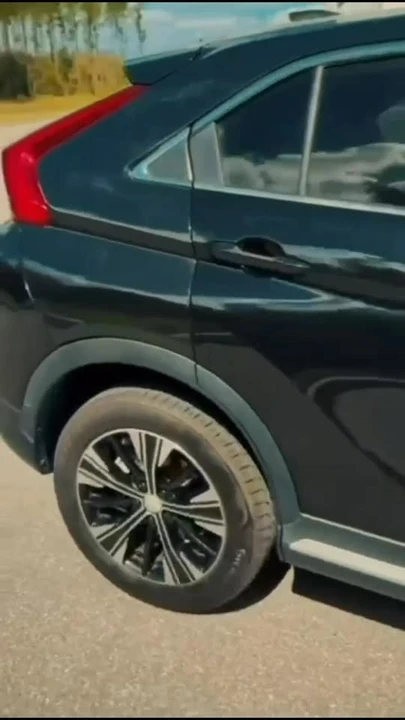 2019 Mitsubishi Eclipse Cross - Image 20 of 20
