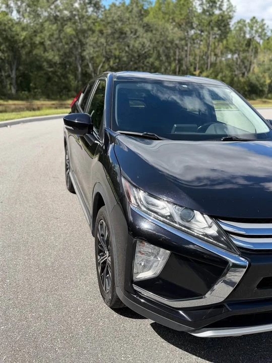 2019 Mitsubishi Eclipse Cross - Image 3 of 20
