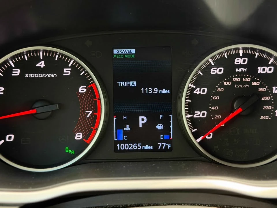 2019 Mitsubishi Eclipse Cross - Image 9 of 14