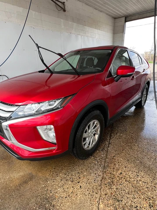 2019 Mitsubishi Eclipse Cross - Image 4 of 12