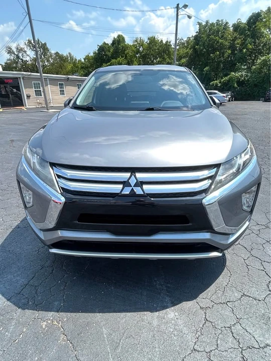 2019 Mitsubishi Eclipse Cross - Image 3 of 12