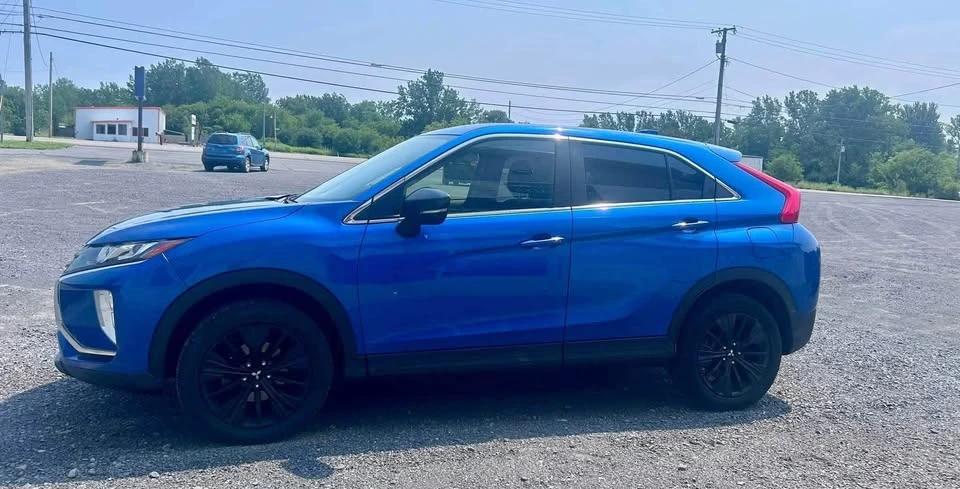 2019 Mitsubishi Eclipse Cross - Image 4 of 15