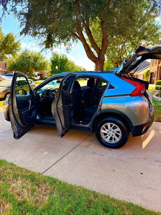 2019 Mitsubishi Eclipse Cross - Image 6 of 20