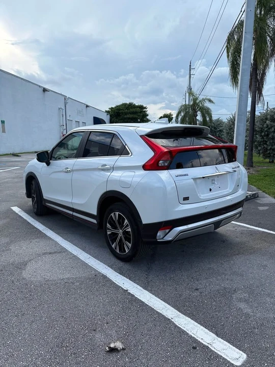 2019 Mitsubishi Eclipse Cross - Image 7 of 20