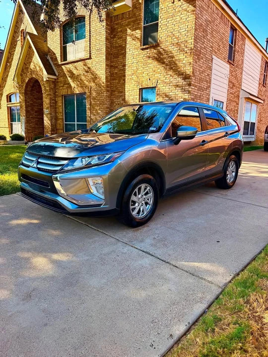 2019 Mitsubishi Eclipse Cross - Image 4 of 20