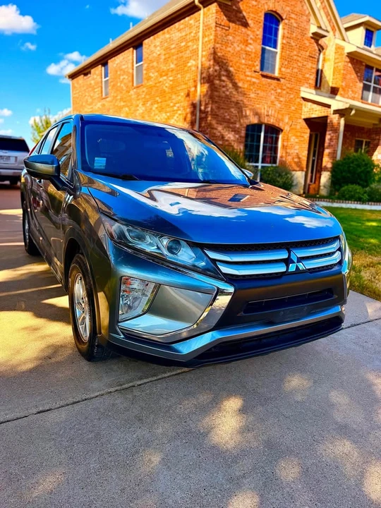 2019 Mitsubishi Eclipse Cross - Image 3 of 20