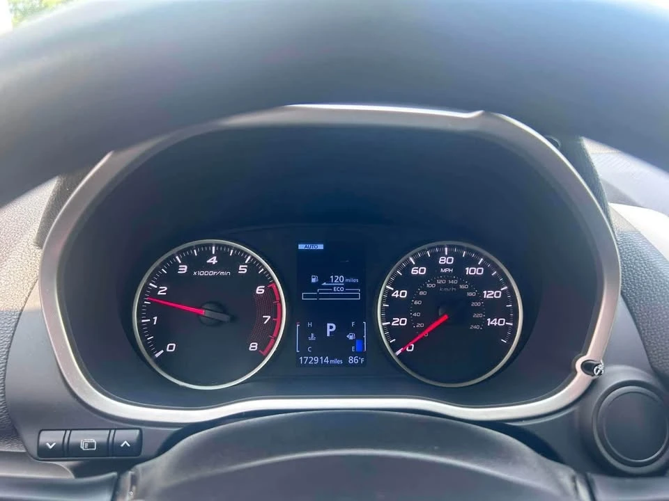 2019 Mitsubishi Eclipse Cross - Image 14 of 15