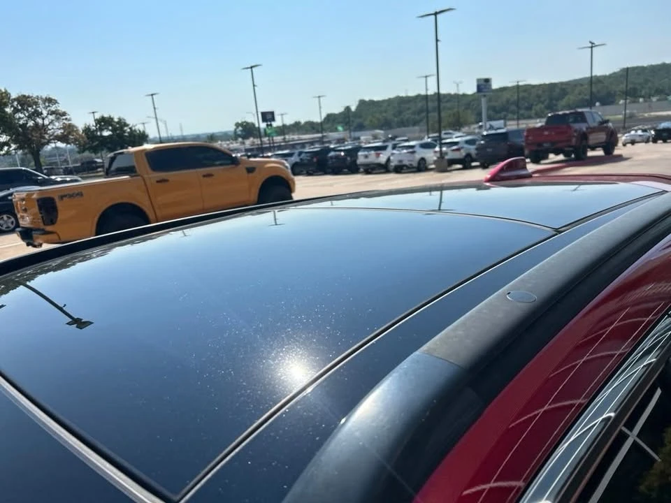 2019 Mitsubishi Eclipse Cross - Image 9 of 12