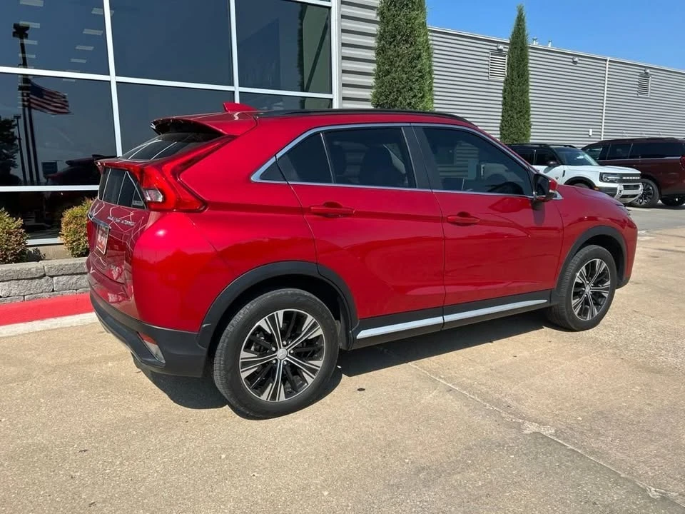 2019 Mitsubishi Eclipse Cross - Image 4 of 12