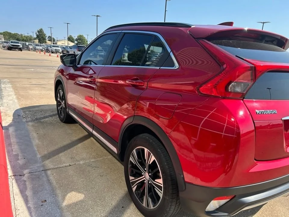 2019 Mitsubishi Eclipse Cross - Image 5 of 12