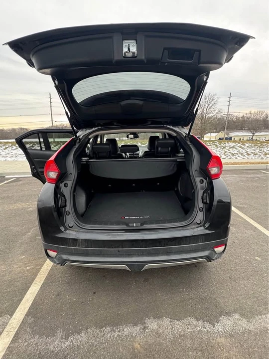 2019 Mitsubishi Eclipse Cross - Image 5 of 10
