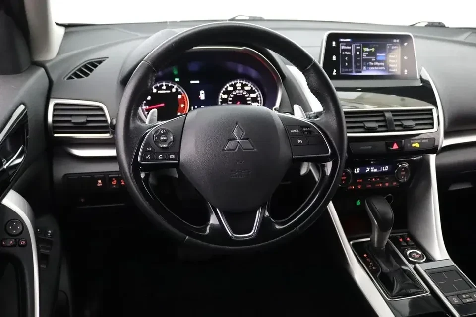 2019 Mitsubishi Eclipse Cross - Image 17 of 17