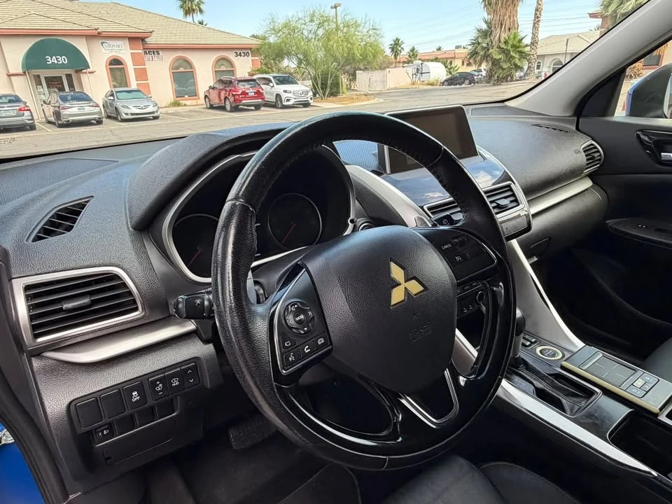 2019 Mitsubishi Eclipse Cross - Image 14 of 20