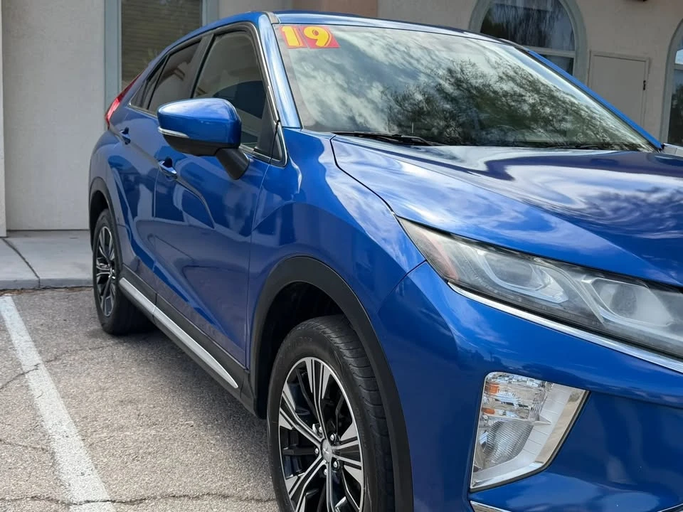 2019 Mitsubishi Eclipse Cross - Image 3 of 20