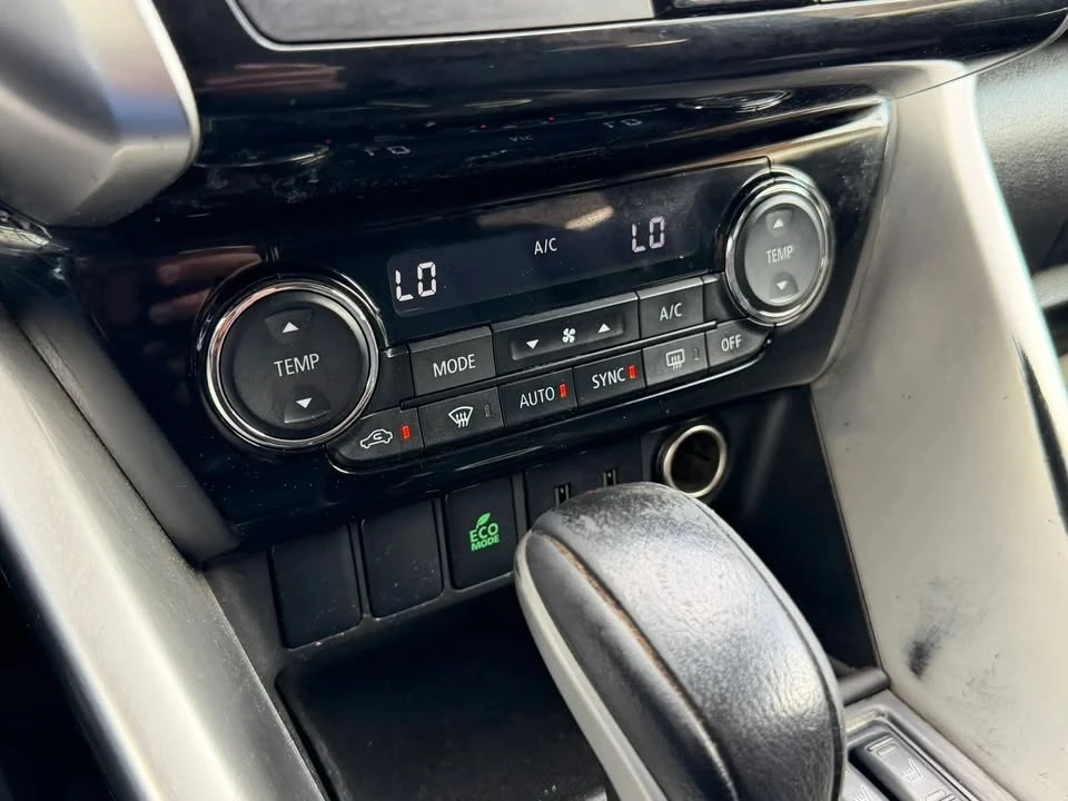 2019 Mitsubishi Eclipse Cross - Image 19 of 20