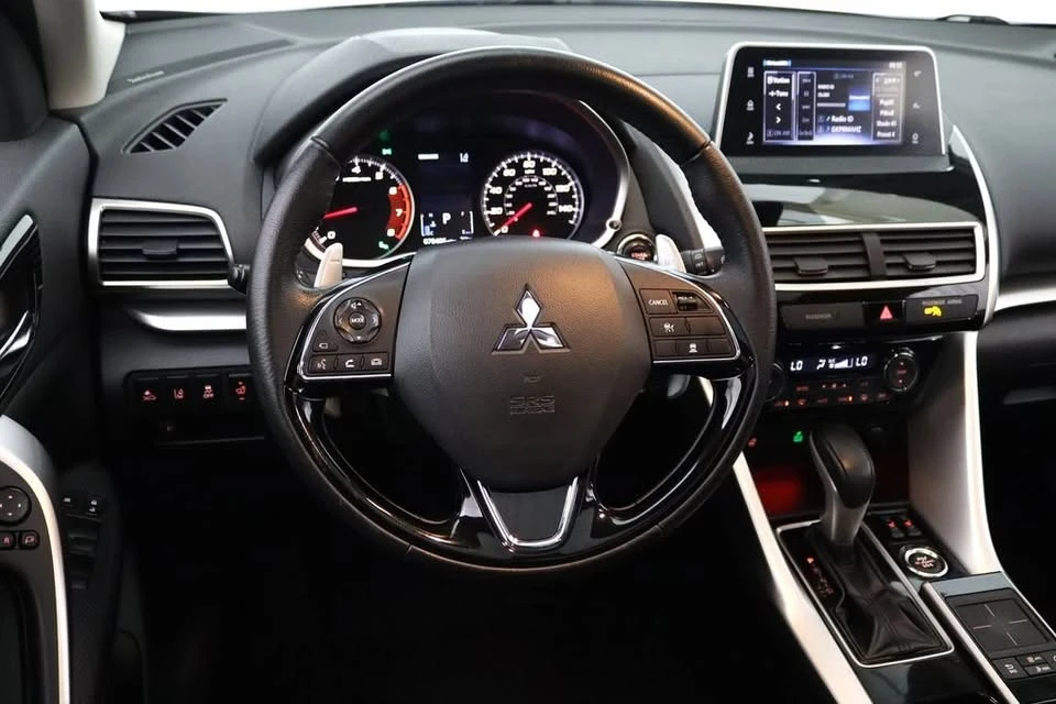 2019 Mitsubishi Eclipse Cross - Image 17 of 20