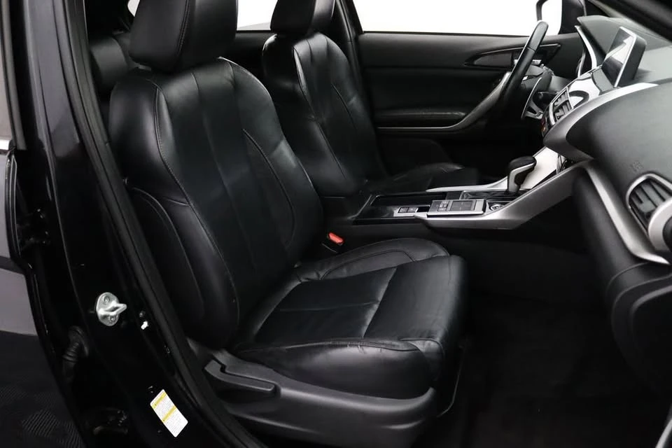 2019 Mitsubishi Eclipse Cross - Image 17 of 20