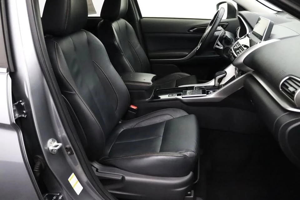2019 Mitsubishi Eclipse Cross - Image 17 of 20