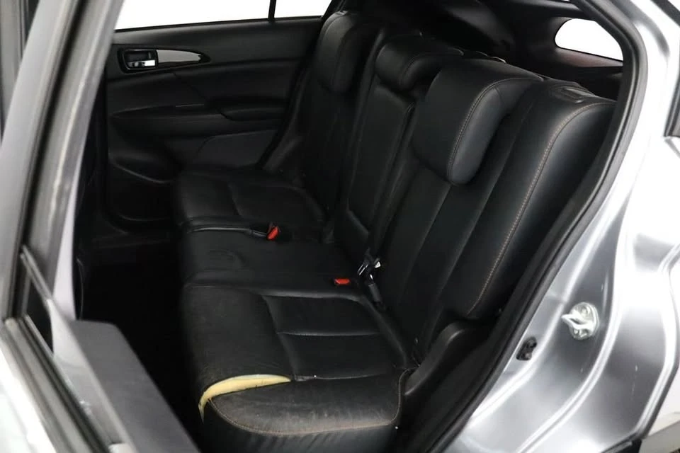 2019 Mitsubishi Eclipse Cross - Image 13 of 20