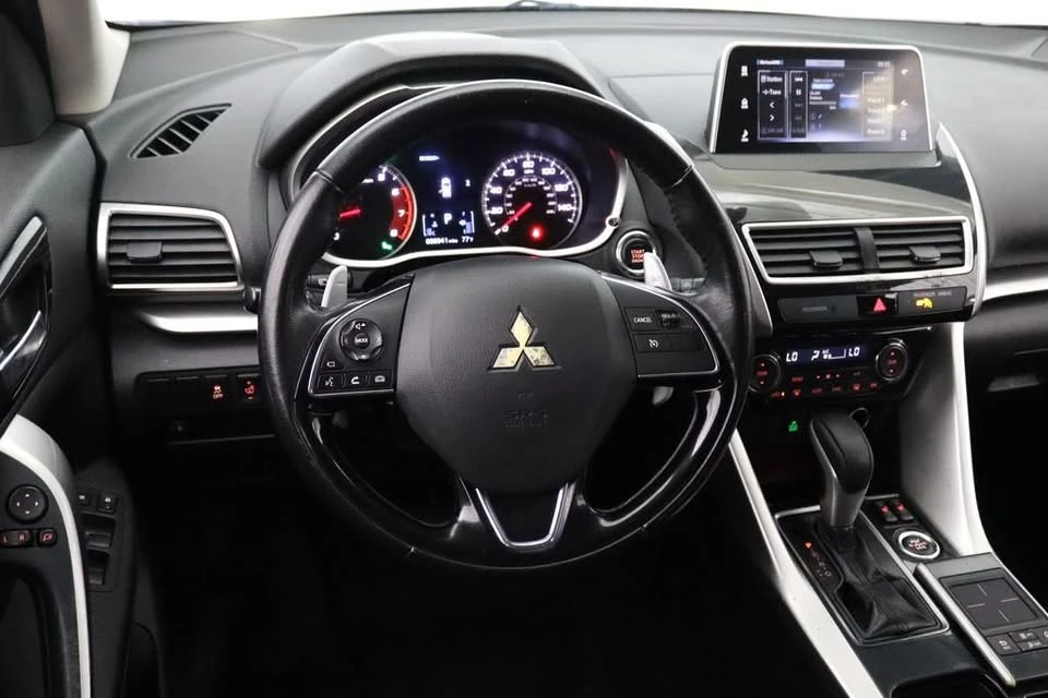 2019 Mitsubishi Eclipse Cross - Image 16 of 20
