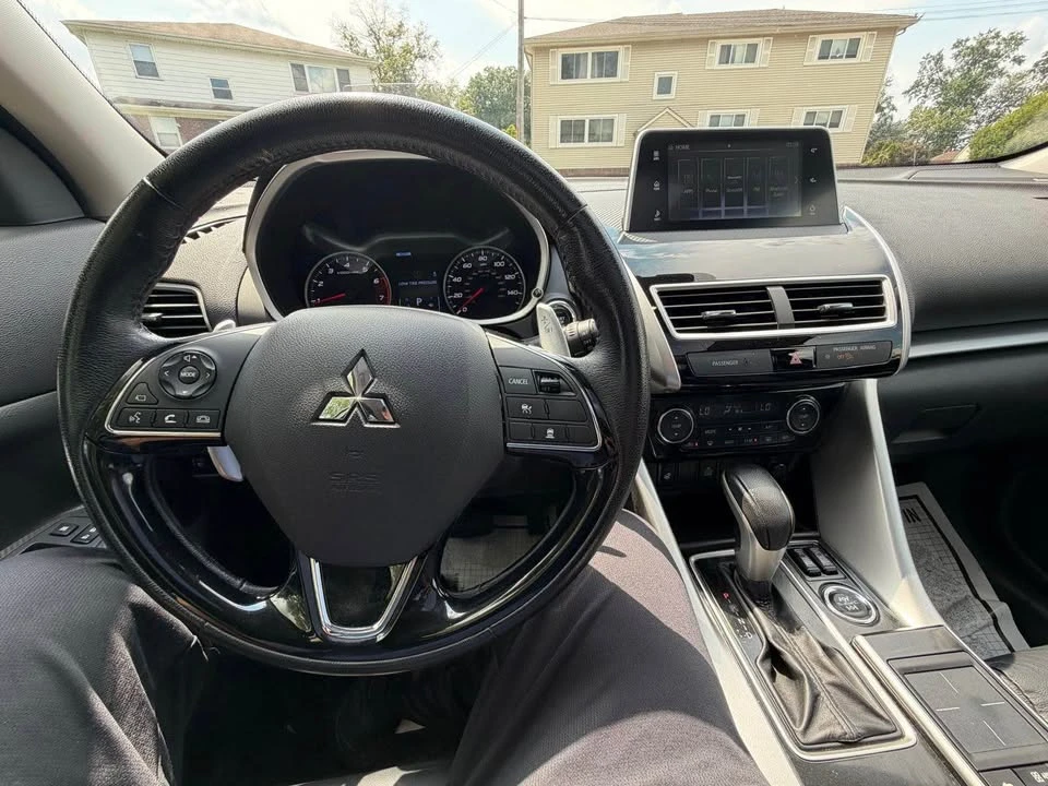 2019 Mitsubishi Eclipse Cross - Image 16 of 20