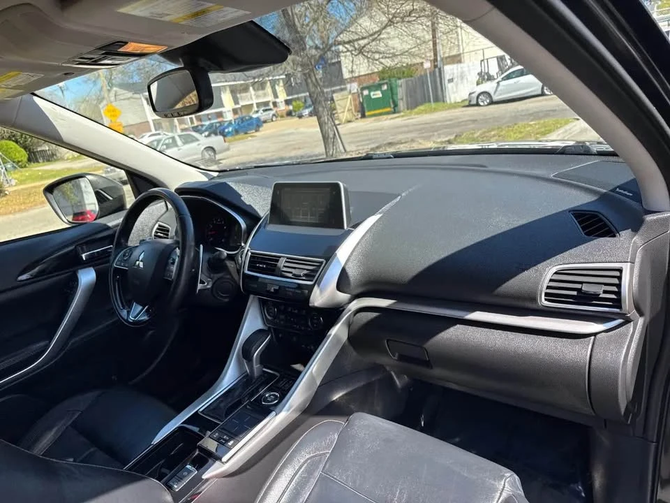 2019 Mitsubishi Eclipse Cross - Image 14 of 20