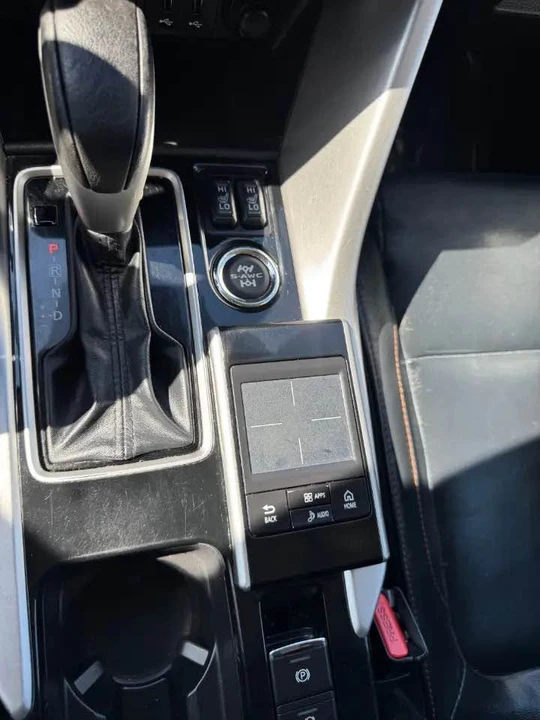 2019 Mitsubishi Eclipse Cross - Image 20 of 20