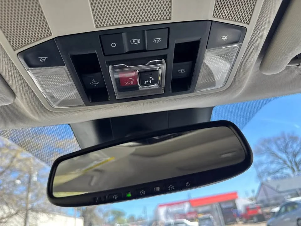 2019 Mitsubishi Eclipse Cross - Image 15 of 20