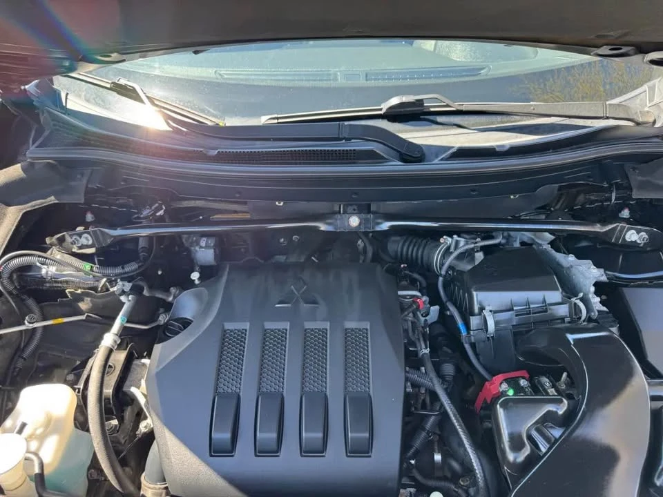 2019 Mitsubishi Eclipse Cross - Image 6 of 20