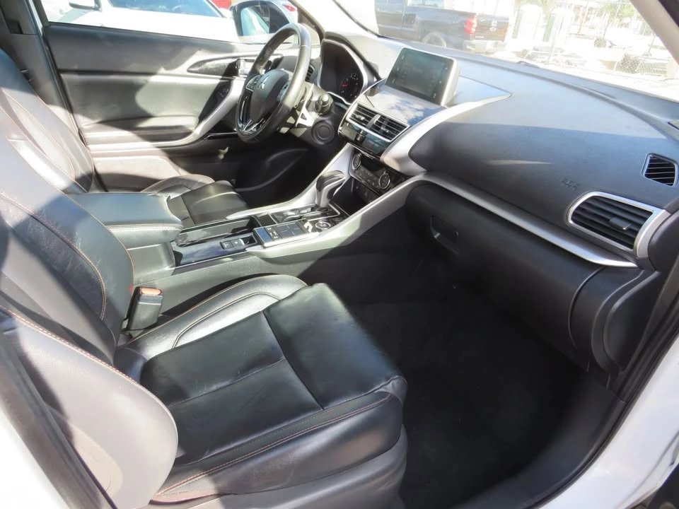2019 Mitsubishi Eclipse Cross - Image 17 of 20