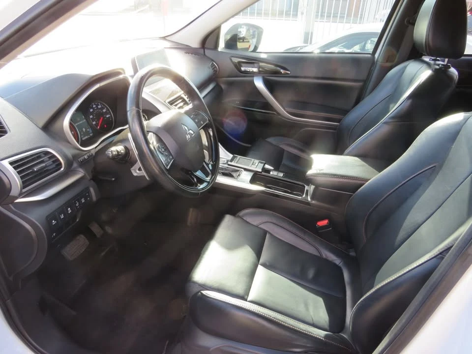 2019 Mitsubishi Eclipse Cross - Image 9 of 20