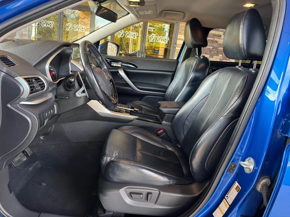 2019 Mitsubishi Eclipse Cross - Image 7 of 19