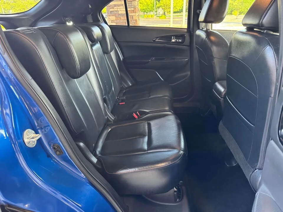 2019 Mitsubishi Eclipse Cross - Image 13 of 19