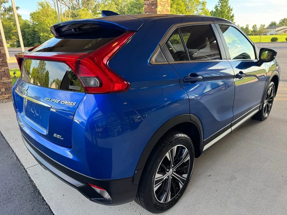 2019 Mitsubishi Eclipse Cross - Image 4 of 19
