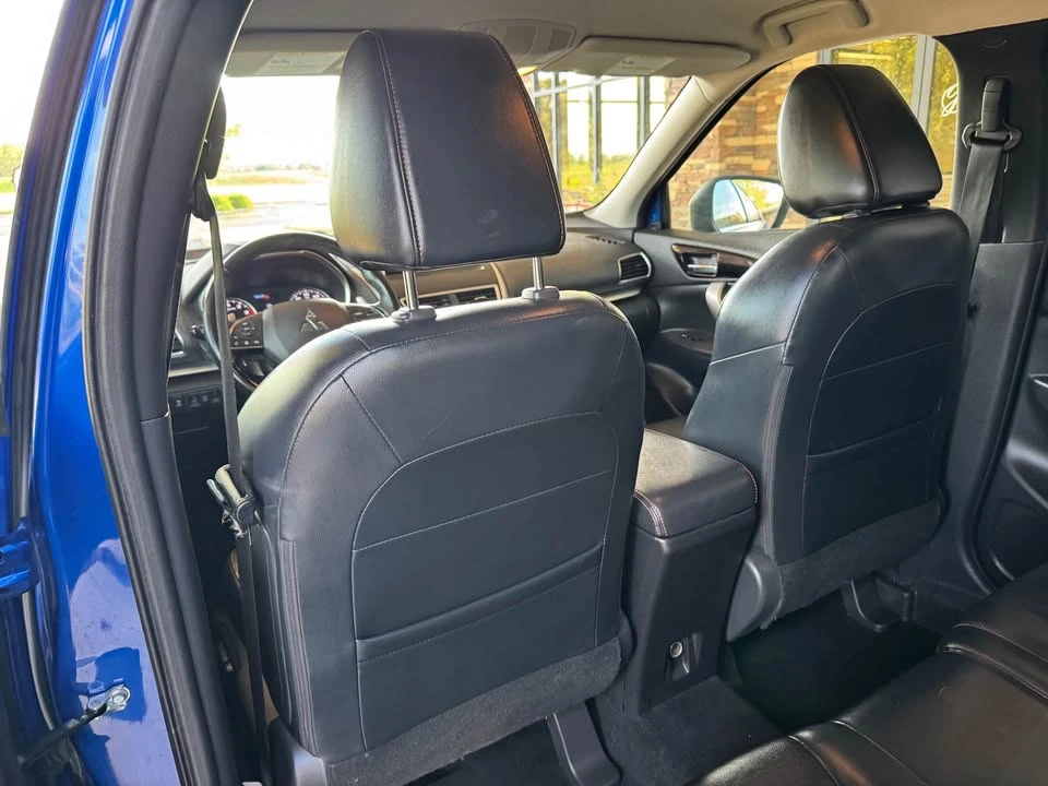 2019 Mitsubishi Eclipse Cross - Image 12 of 19