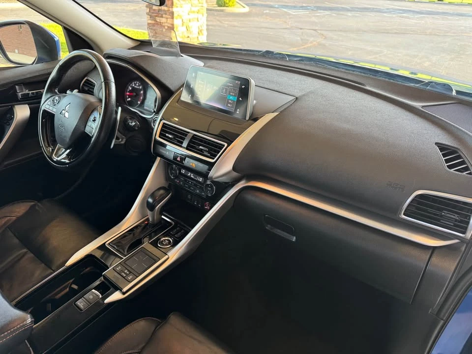 2019 Mitsubishi Eclipse Cross - Image 10 of 19