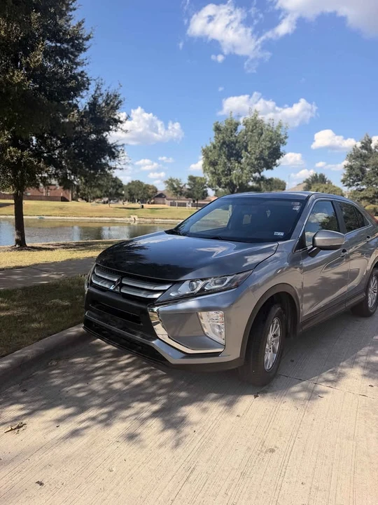 2019 Mitsubishi Eclipse Cross - Image 5 of 20