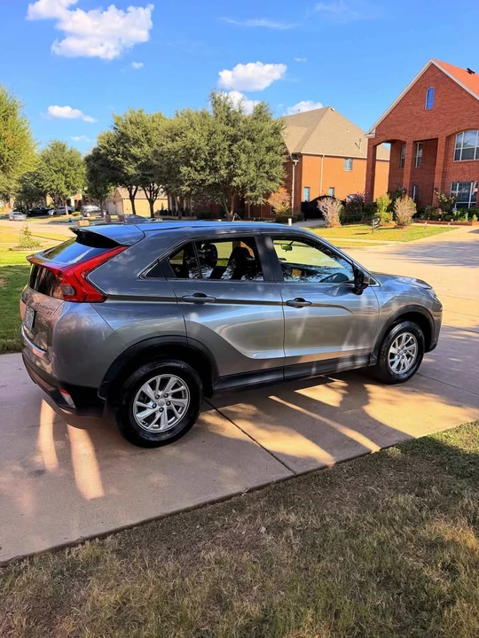 2019 Mitsubishi Eclipse Cross - Image 7 of 20