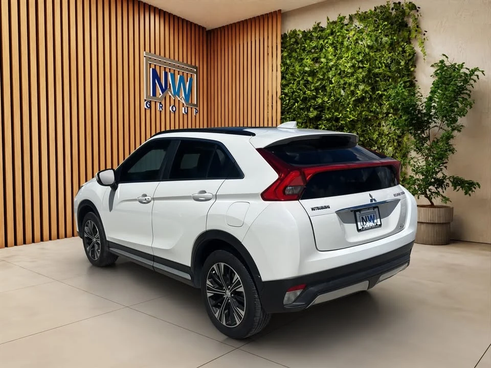 2019 Mitsubishi Eclipse Cross - Image 15 of 20