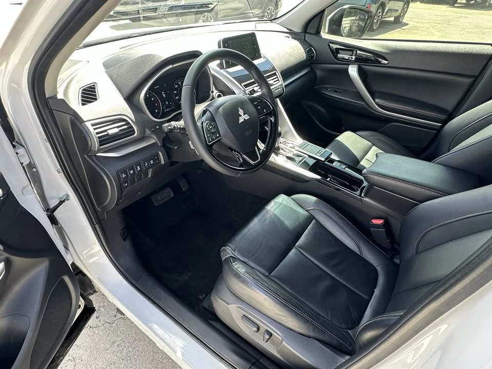 2019 Mitsubishi Eclipse Cross - Image 4 of 20