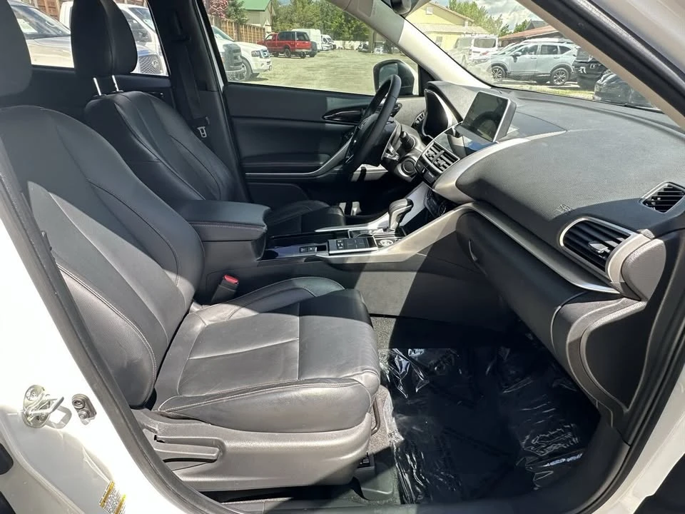 2019 Mitsubishi Eclipse Cross - Image 8 of 20