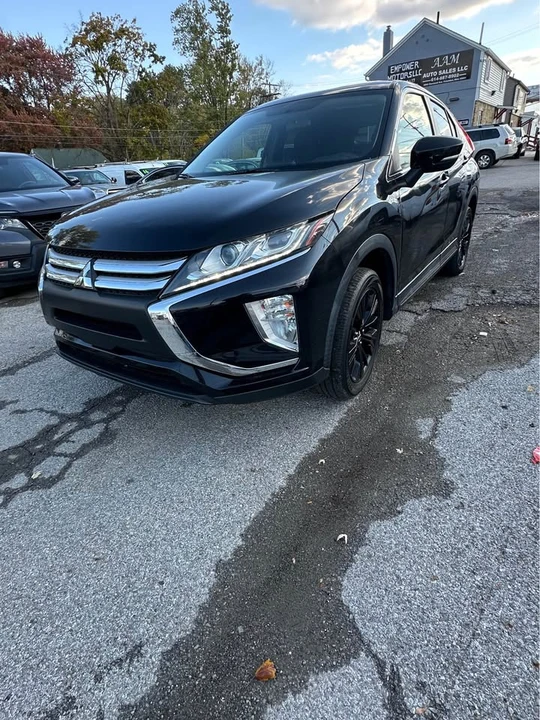 2019 Mitsubishi Eclipse Cross - Image 2 of 21