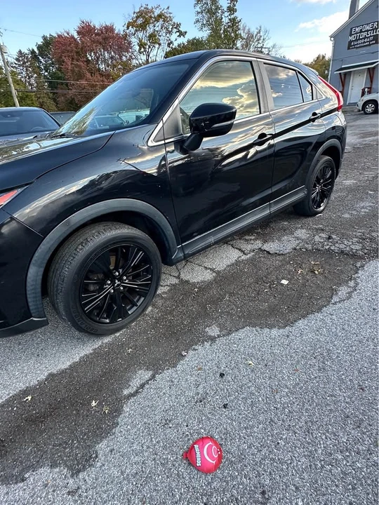 2019 Mitsubishi Eclipse Cross - Image 5 of 21