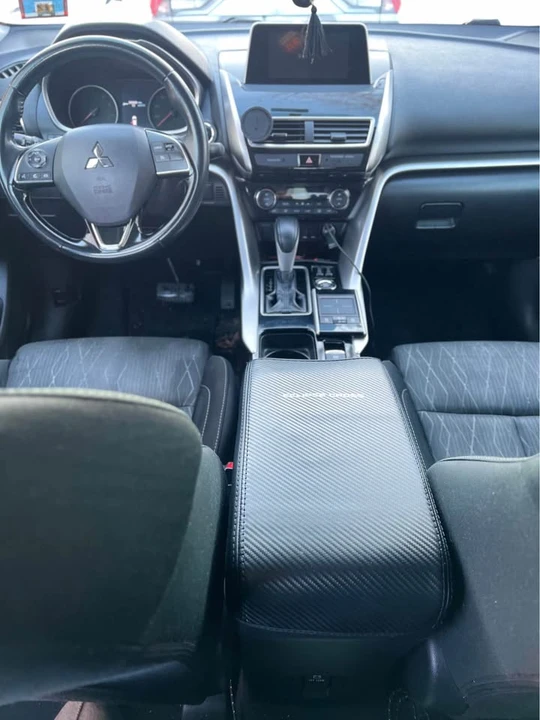 2019 Mitsubishi Eclipse Cross - Image 8 of 8