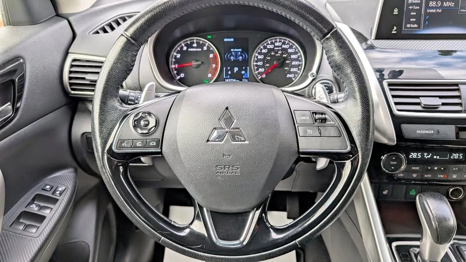 2019 Mitsubishi Eclipse Cross - Image 19 of 20