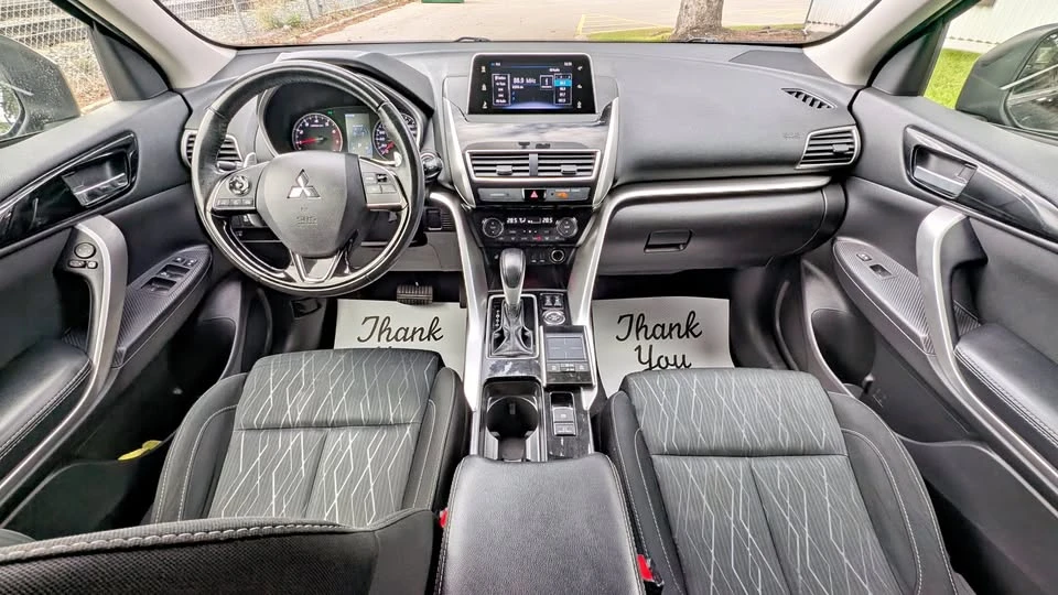 2019 Mitsubishi Eclipse Cross - Image 16 of 20